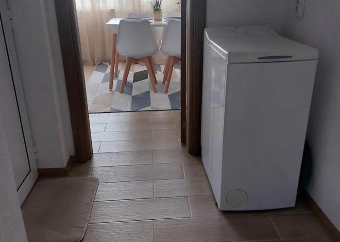 Riverview Апартамент *