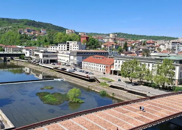 Апартамент Riverview *