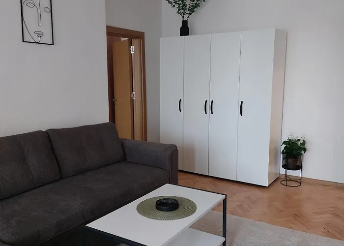 Апартамент Riverview Ловеч